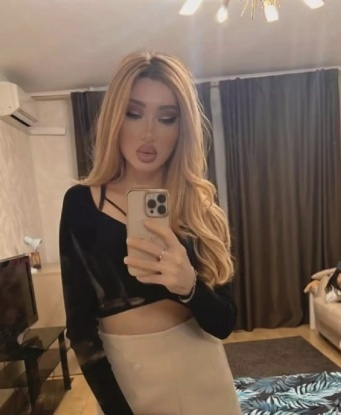 Встречусь с тобой в уютной обстановке или приеду к тебе. Я создам незабываемую атмосферу, наполненную нежностью и страстью. Разнообразие моих услуг удовлетворит любые твои фантазии. Готова предложить классический секс, оральные ласки, эротический массаж и многое другое. Вместе мы откроем новые грани удовольствия. Уверяю, ты останешься доволен! Фотографии подтверждают мою привлекательность и сексуальность. Доверься моему опыту и стань участником моей игры. Я знаю, как доставить тебе нежность и экстаз. Позвони мне и перенесись в мир наслаждения. 😉♥️ 1019, 24 года