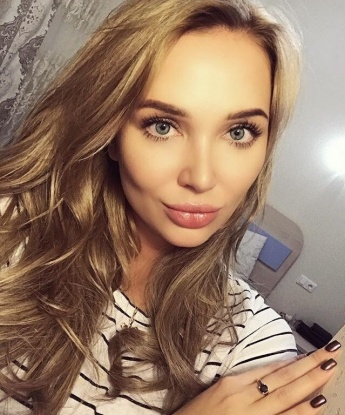 Игривая кошечка приглашает на незабываемое свидание. Будь готов к жарким объятиям и сладким поцелуям. Встреча со мной станет для тебя праздником страсти и наслаждения. 11606, 26 лет