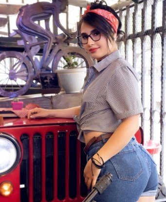 Если ищешь незабываемые моменты наслаждения, ты попал по адресу!
🔥 Обладаю неотразимым телом, которое жаждет ощутить твои прикосновения. Мои услуги включают классический секс, оральный секс, эротический массаж и многое другое.
💎 Живу в Москве, где смогу встретиться с тобой в любое удобное для тебя время. Мои фото настоящие и подтверждают мою красоту и сексуальность.
💖 Клиенты говорят о моей прекрасной фигуре, приятной улыбке и профессионализме. Обещаю сделать все возможное, чтобы ты остался доволен нашей встречей.
💌 Не упусти шанс испытать настоящий кокетливый и незабываемый опыт со мной. Позвони и устроим незабываемое приключение! Жду тебя, мой красавчик! 2958, 19 лет