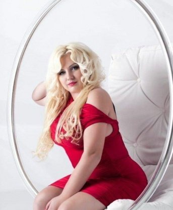 Опыт, страсть и нежность - вот чем я могу порадовать тебя. Мои услуги предлагают всё, что ты можешь только пожелать. Возможно, ты хочешь провести вечер в моей уютной квартире, где я создам атмосферу расслабления и наслаждения? Или ты ищешь компанию для обеда или веселой ночи в Москве? Мое фото подтверждает, что я ново очарование💋 доступно для тебя. Мои отзывы говорят сами за себя - каждому гостю я приношу только наилучший опыт. Позволь себе расслабиться и насладиться моей компанией - ты не пожалеешь. Пиши мне в Москве, и мы создадим незабываемые моменты вместе. 💫 8724, 39 лет